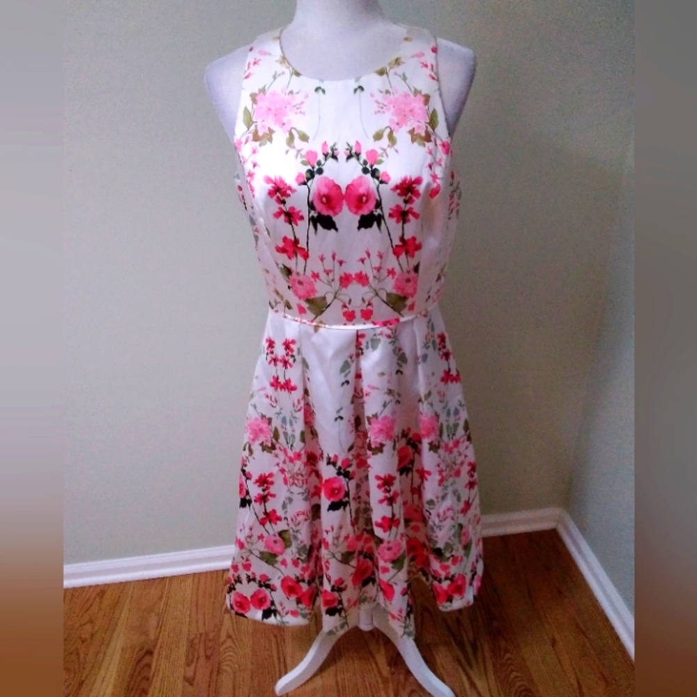 Tahari ASL Floral Dress